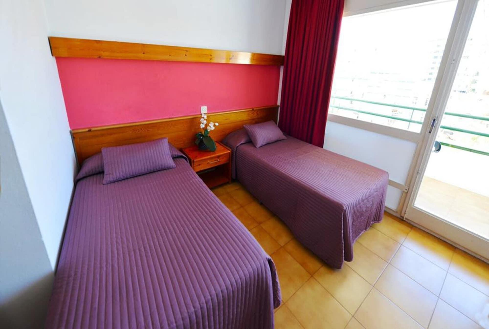 Hostal Magnolia Lloret de Mar Exterior photo