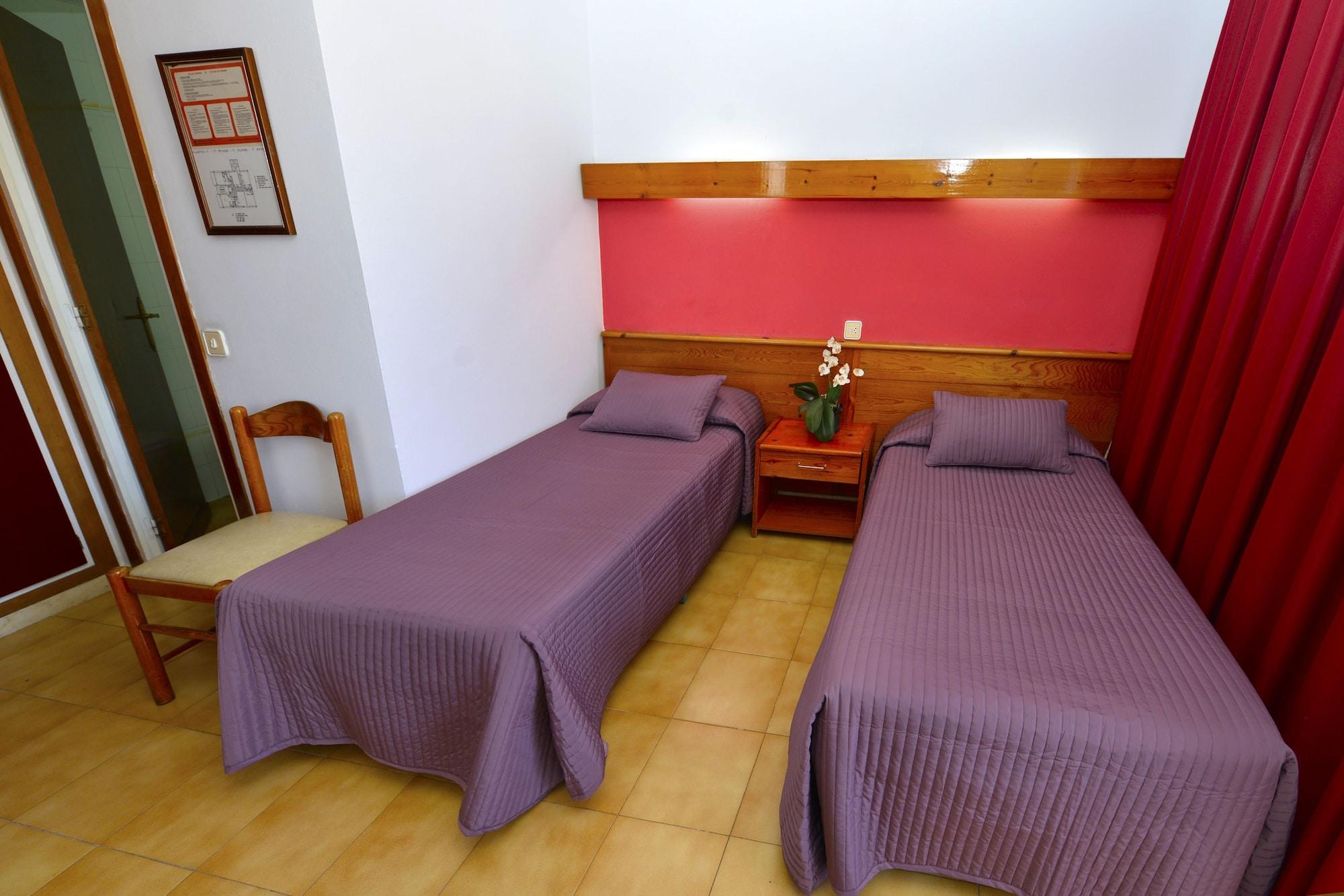 Hostal Magnolia Lloret de Mar Exterior photo