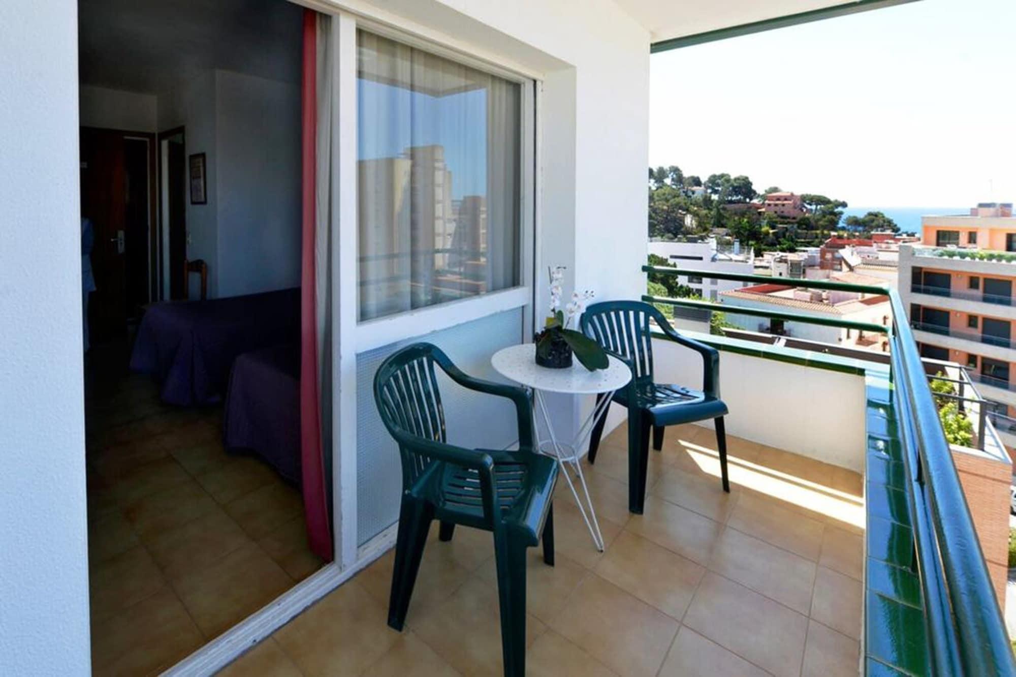 Hostal Magnolia Lloret de Mar Exterior photo