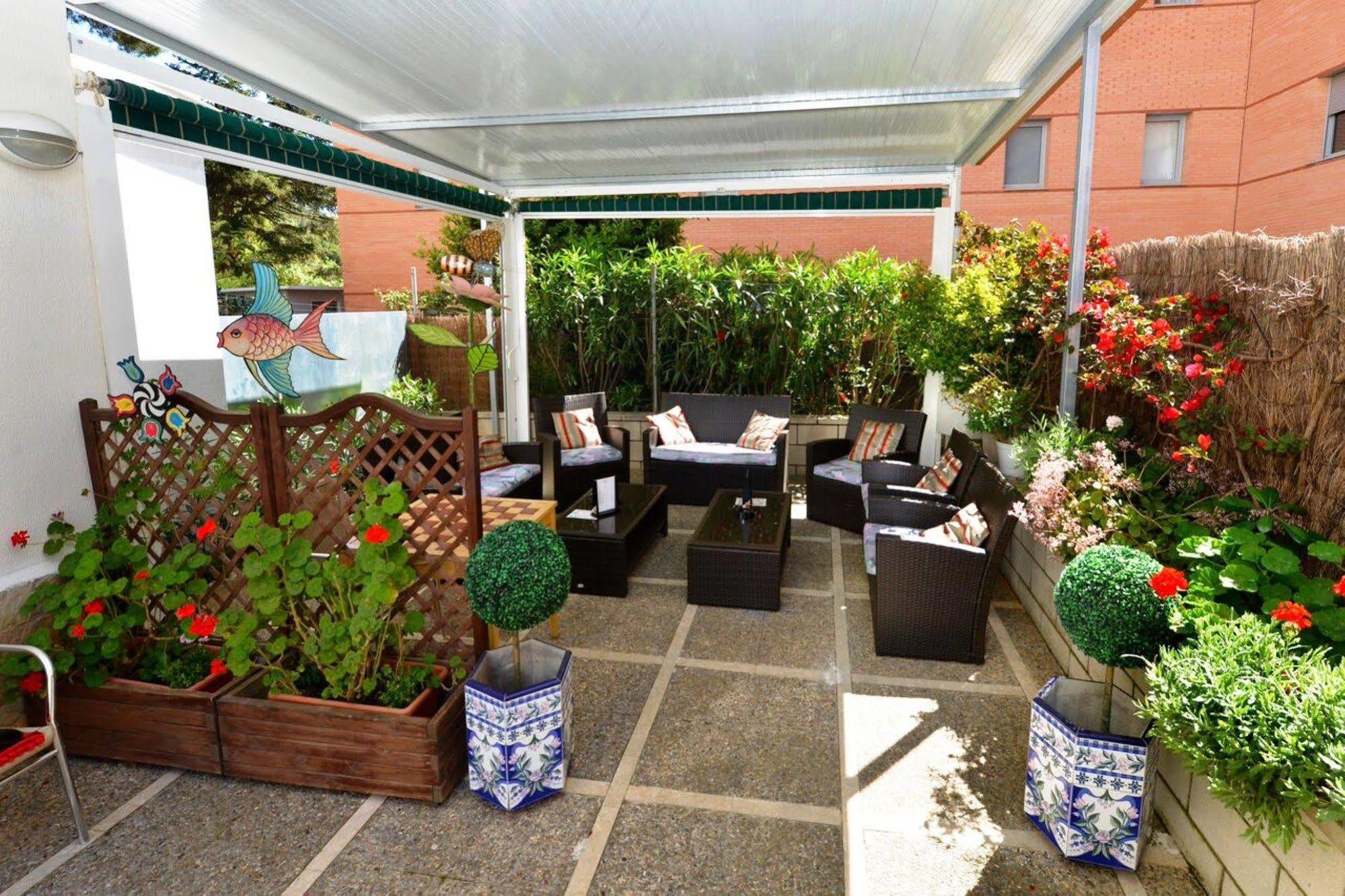 Hostal Magnolia Lloret de Mar Exterior photo